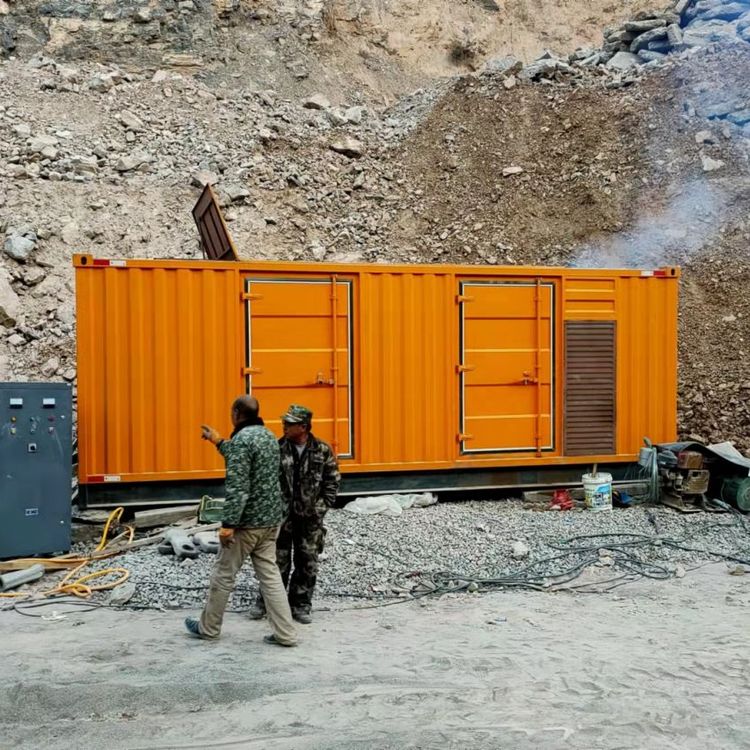 伊宁县如何选择适合自己的 800KW 柴油发电机组?