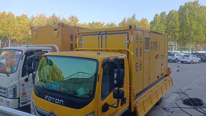伊宁县柴油发电机组和UPS电源如何配合工作？